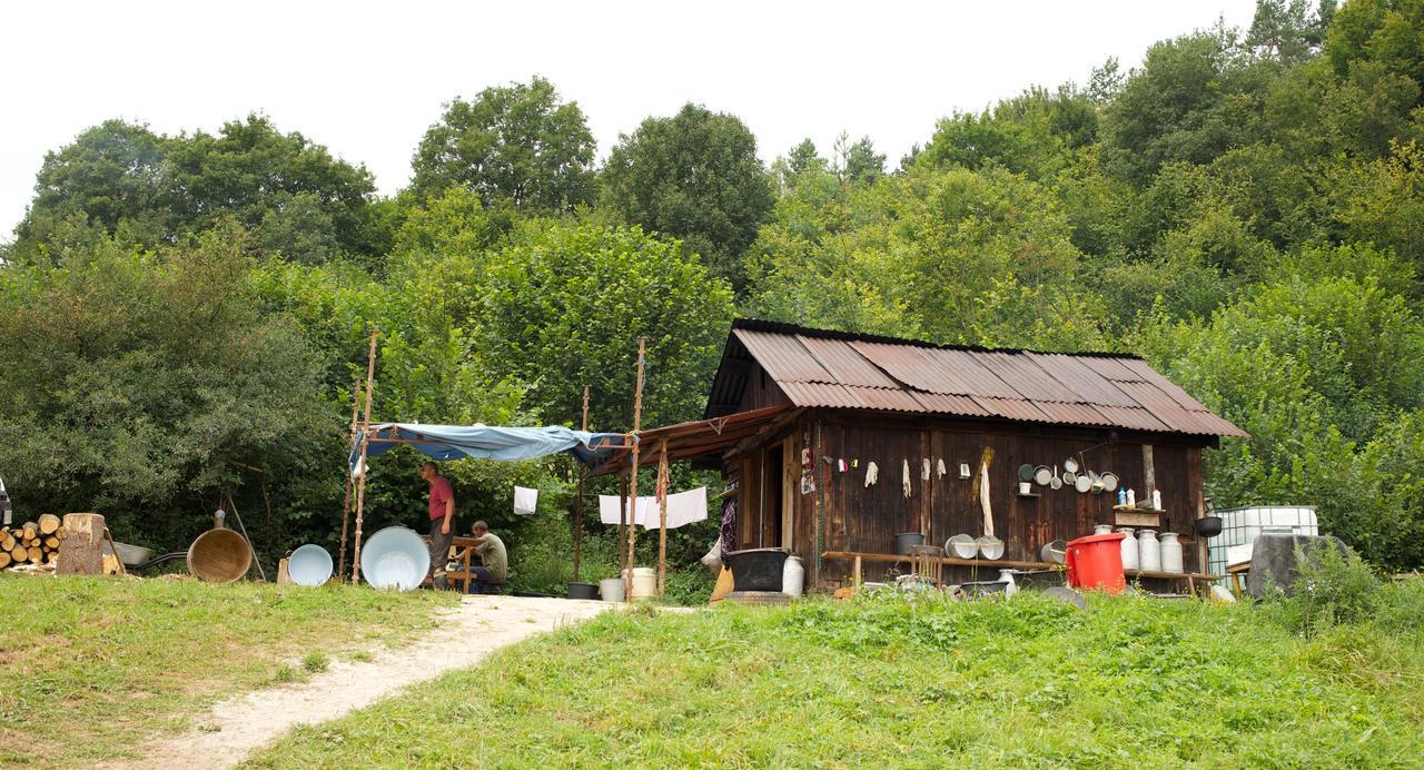 Hotel Polianka Krpacovo Exterior foto